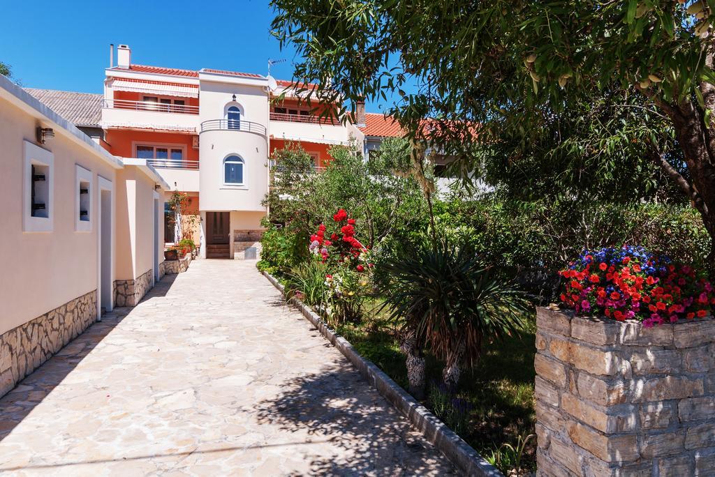 Apartments Jadranka Privlaka  Extérieur photo